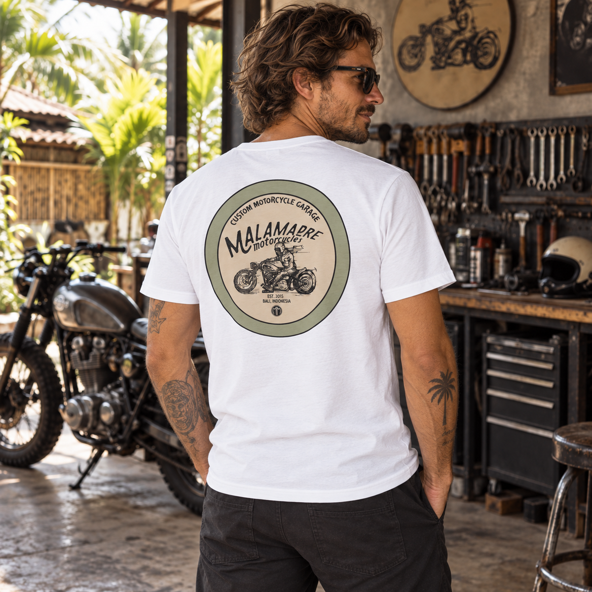 MM RIDER V-Neck T-Shirt